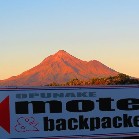 Opunake Motel And Backpackers Lodge ภายนอก รูปภาพ
